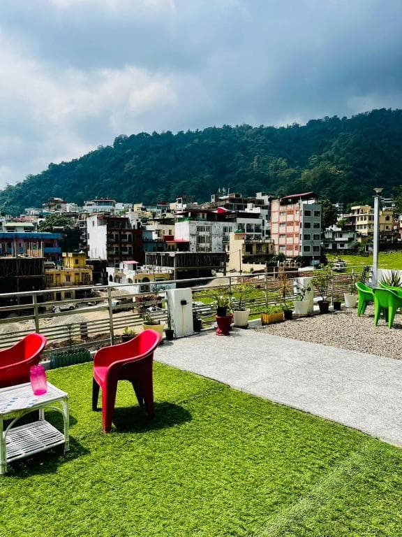 Urban Loft Hostel Rishikesh