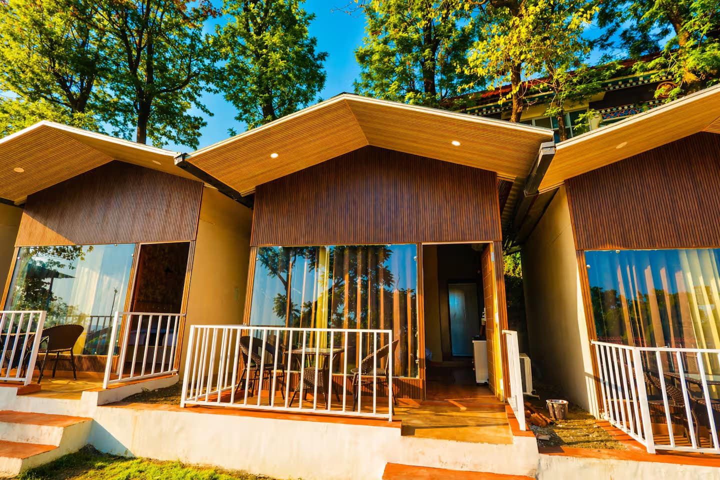 The Bluewind Resort (Khala Gaon)