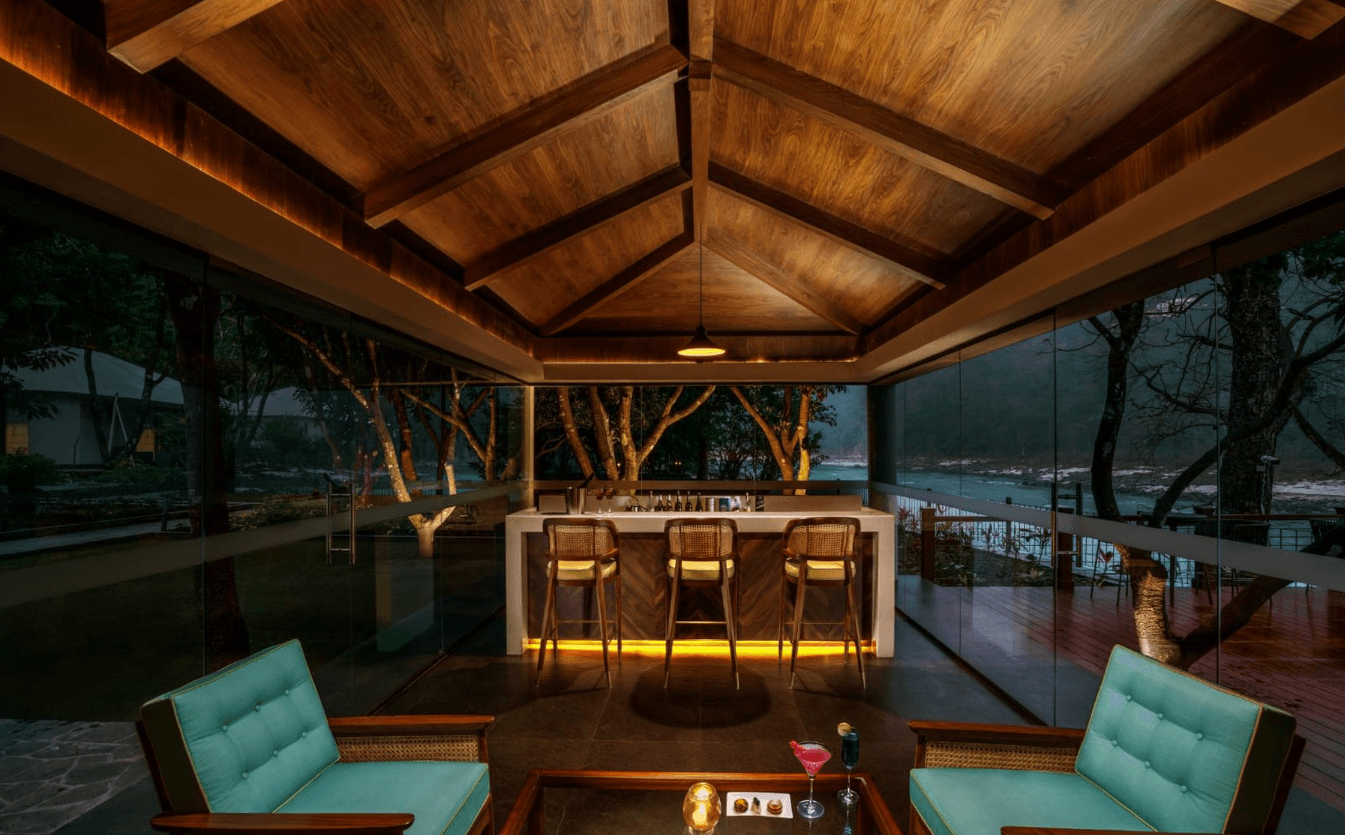 Anand Kashi by the Ganges (Rishikesh)