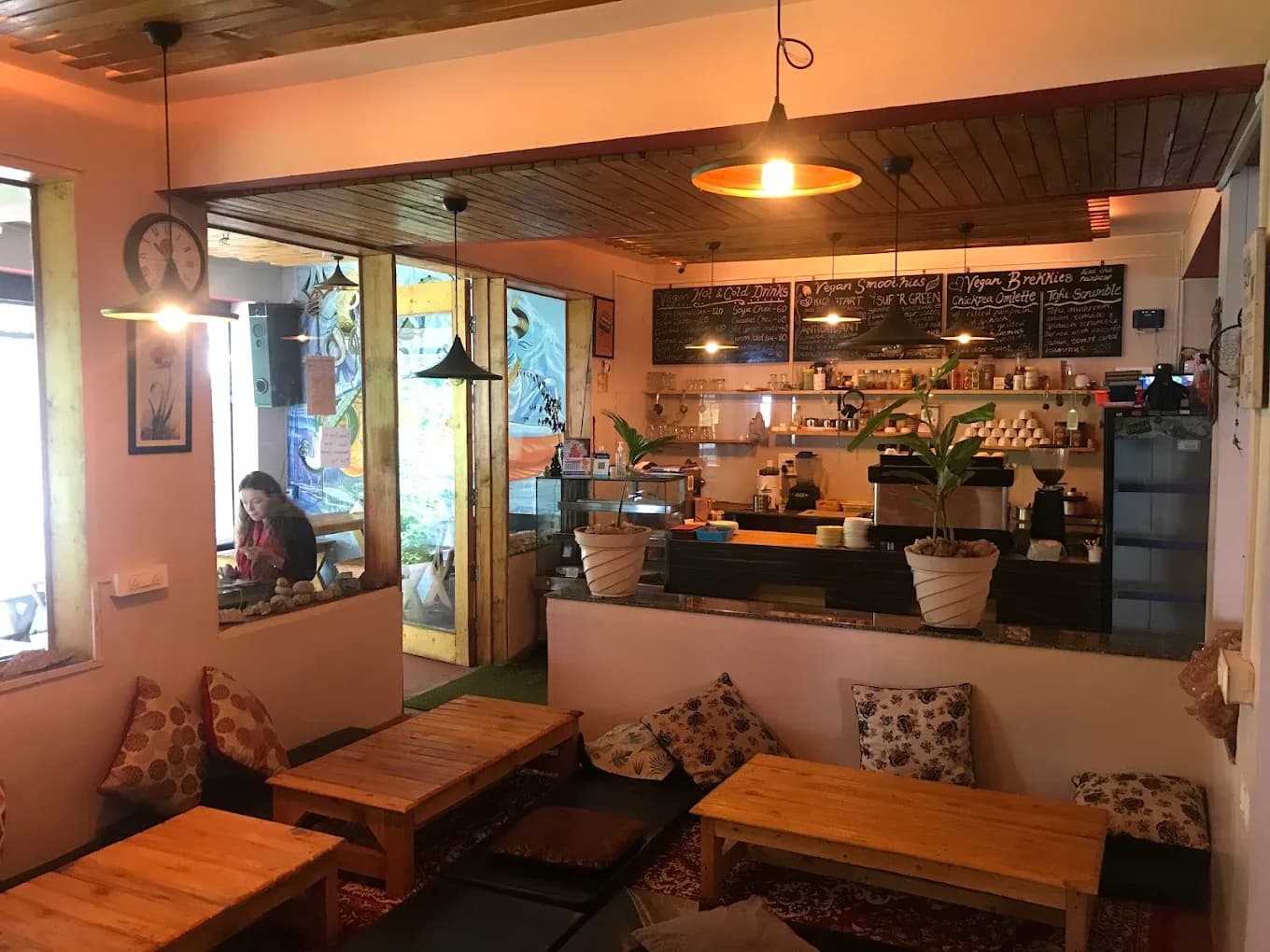 Rakus Place Hotel, Cafe & Bar (Dharamshala)