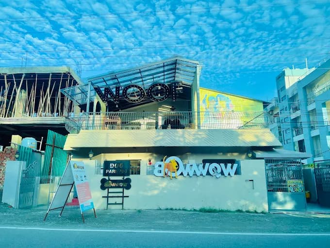 BowWow Dog Hotel (Dehradun)