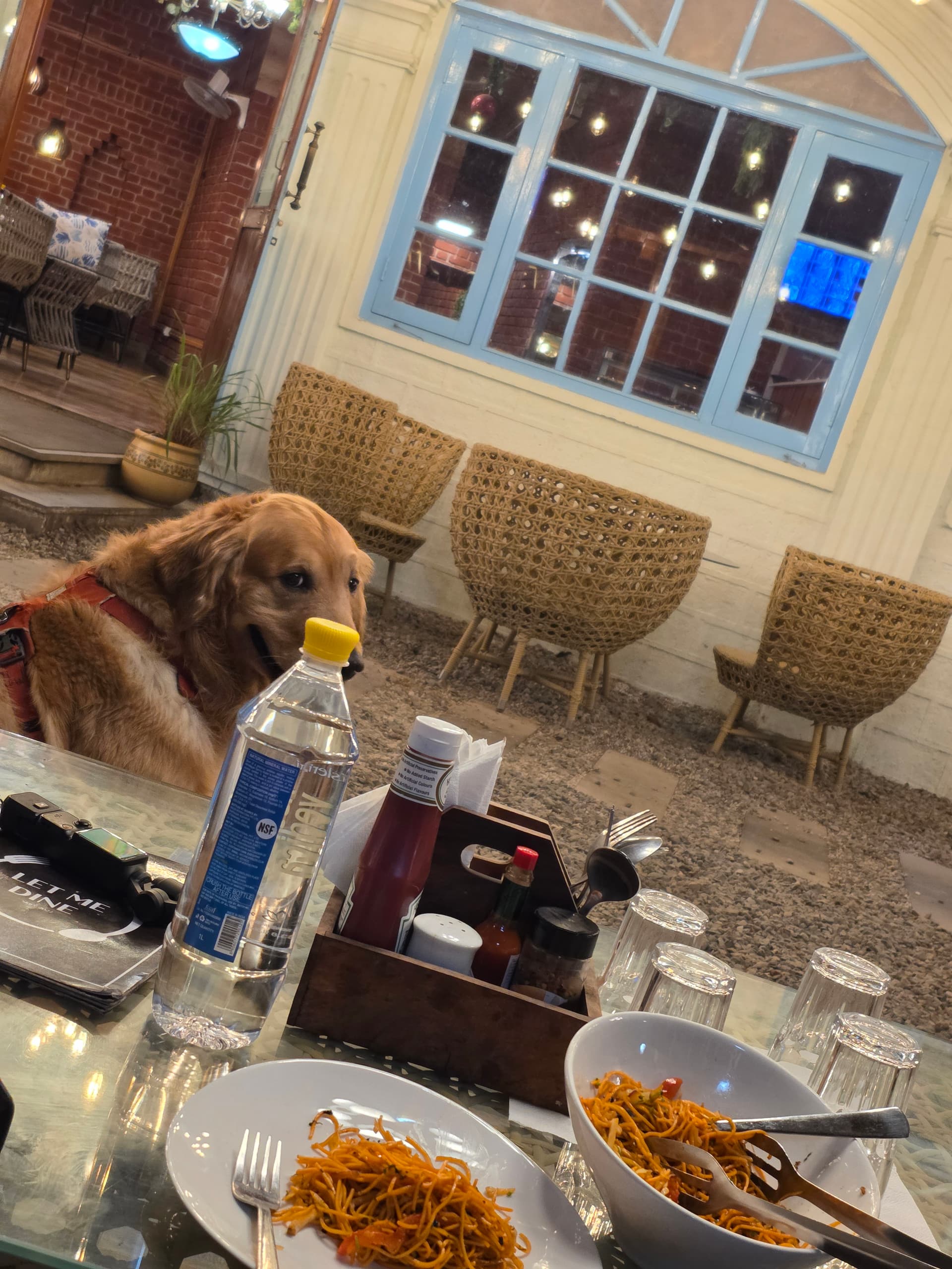 Let Me Dine Restaurant