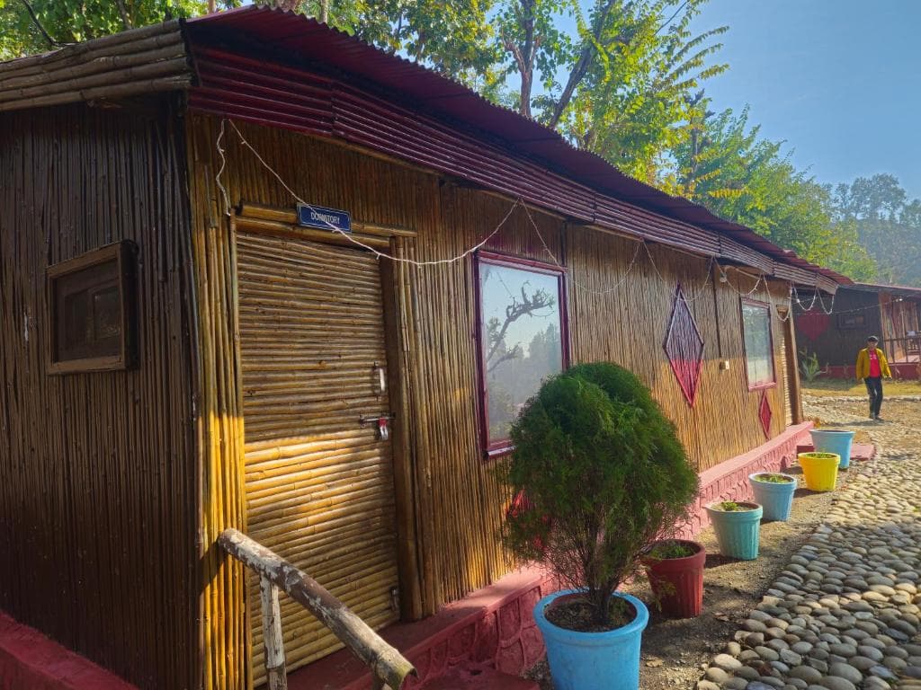 forest bliss resort (Binhar)