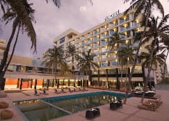 Novotel Mumbai Juhu Beach