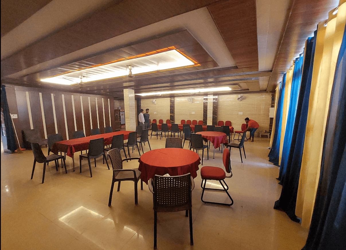 AP Palace Hotel, Ayodhya