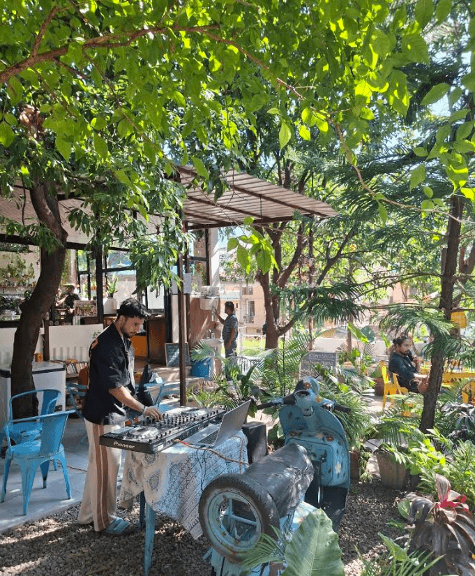 Secret Garden Cafe (Rishikesh)