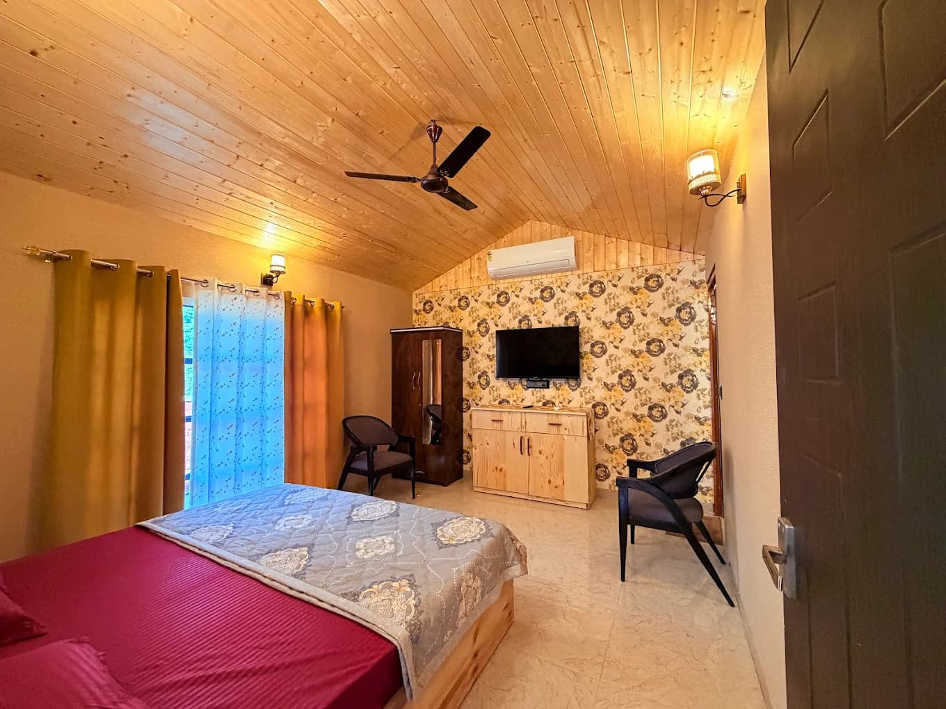 Jolly Retreat (Kanswali Kodari)