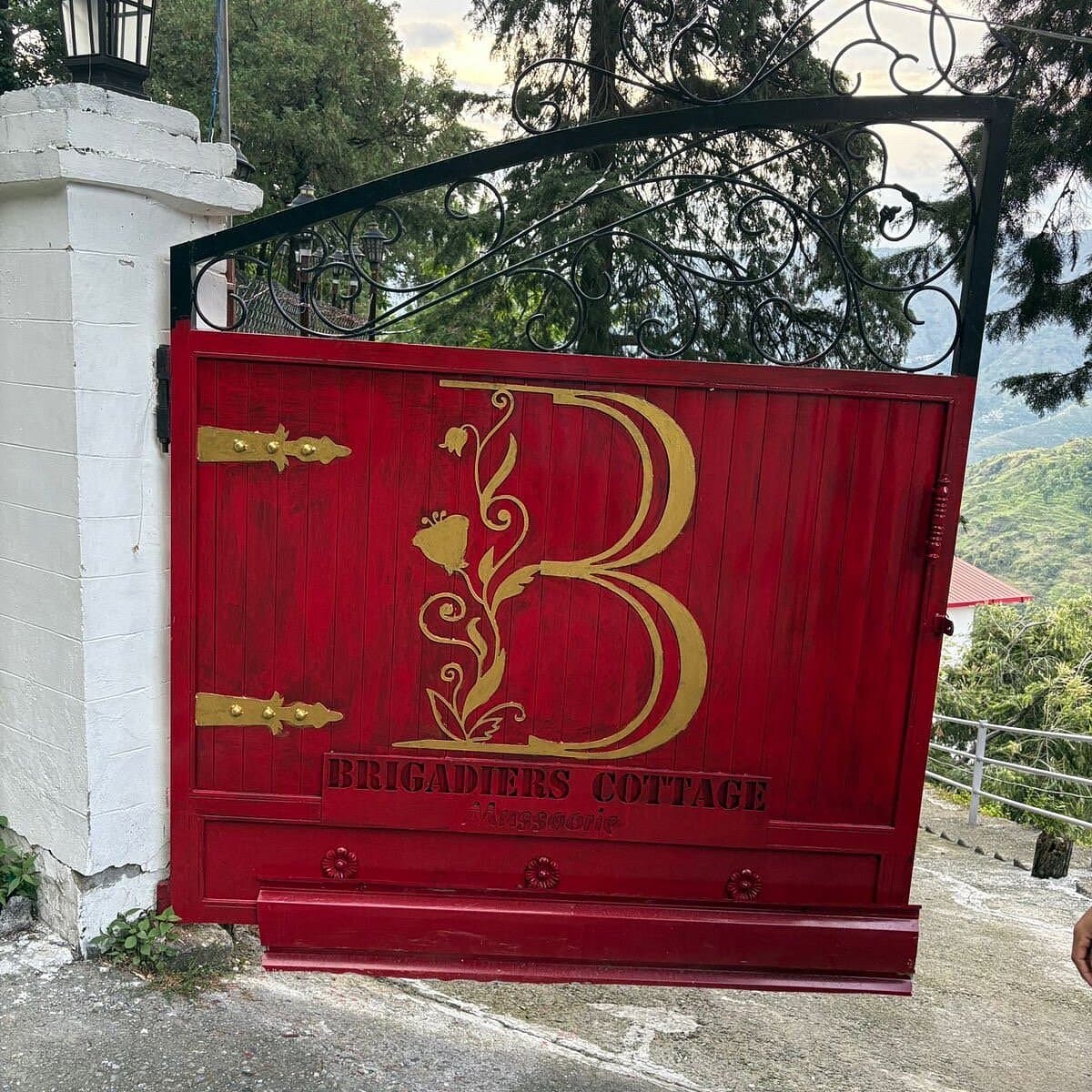 The Brigadiers Cottage Mussoorie, A pet friendly Homestay (Mussoorie)