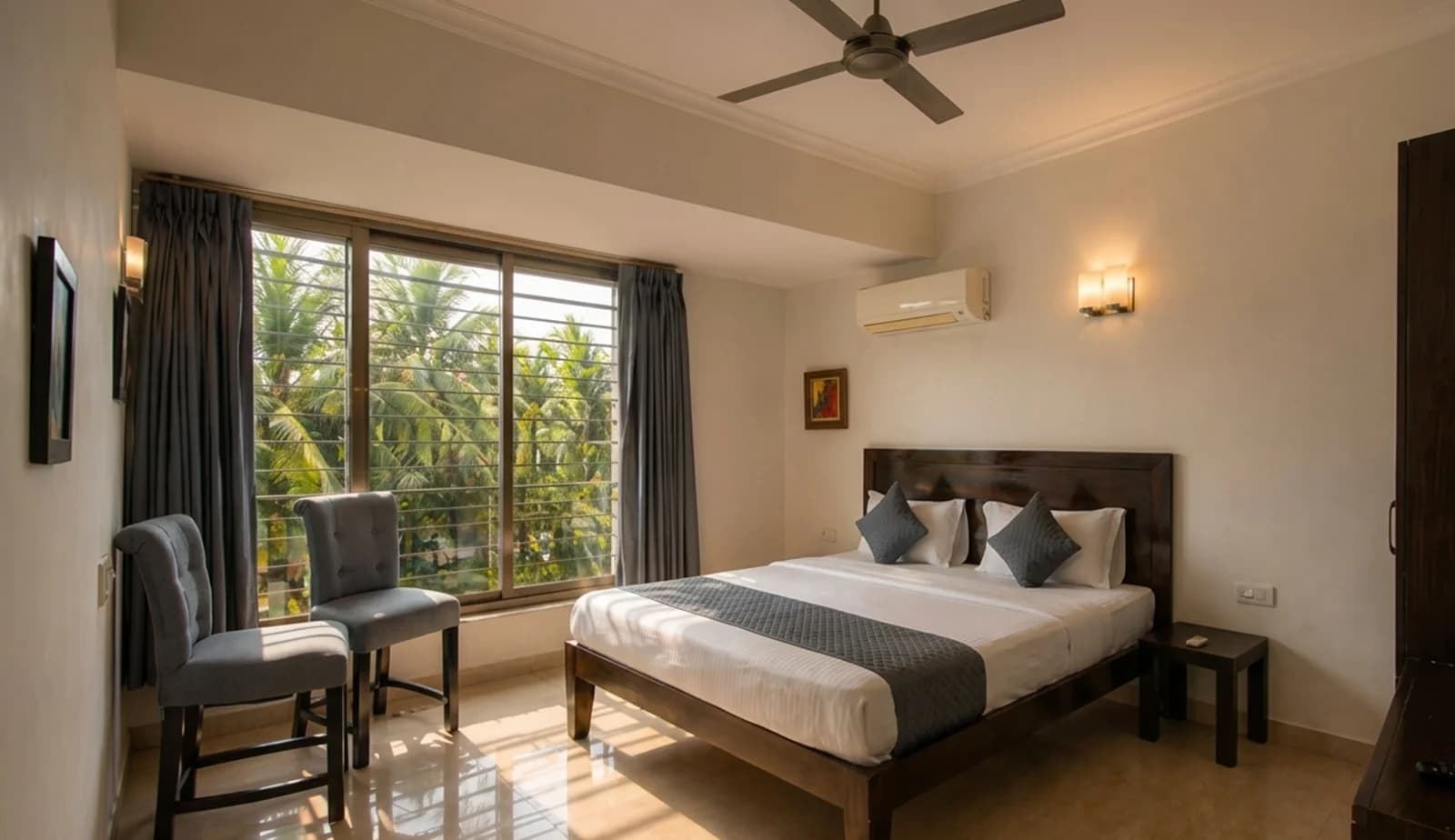 Arotel Rooms & Suites