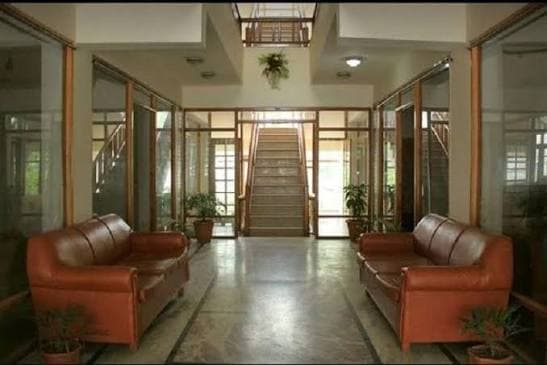 Hotel imroz (Srinagar)