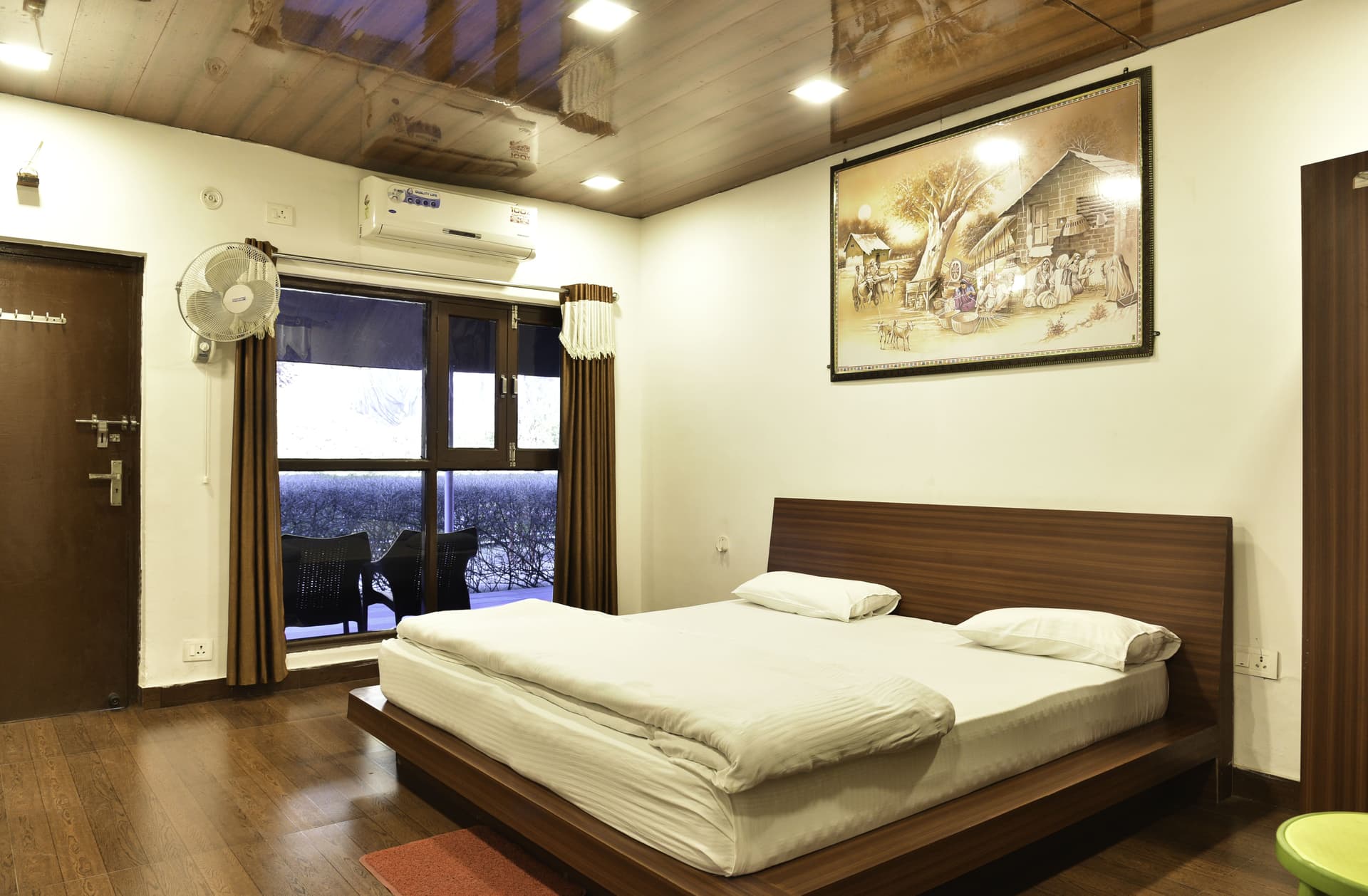SB Mount Resort (Lansdowne)