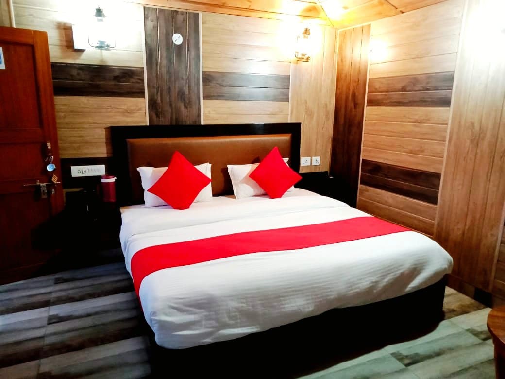 Damyanti Hotel And Resort (Bhowali Range)