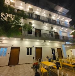 Flying Dutchman Hostel