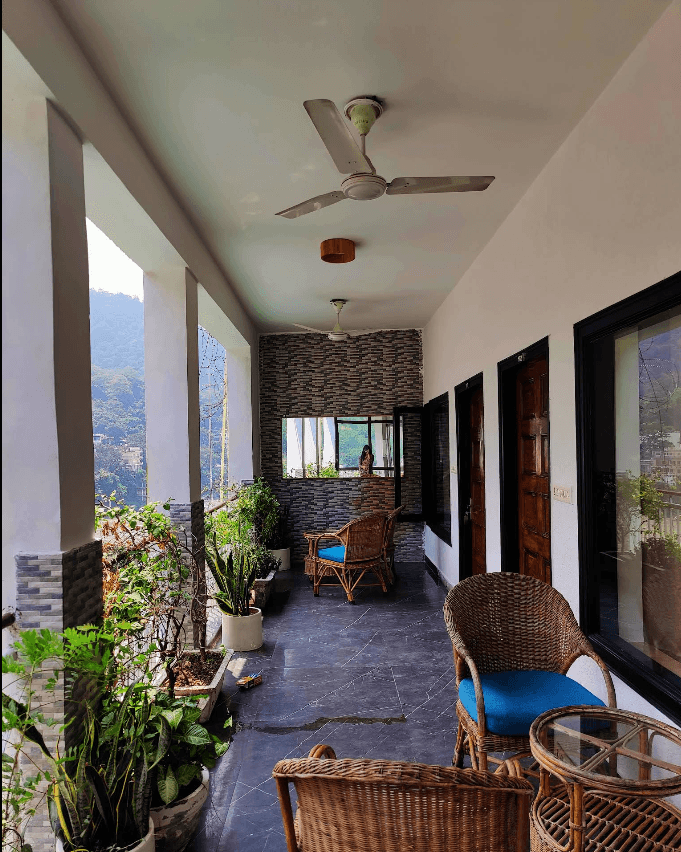 Hotel Ishan - A Riverside Retreat by Salvus (Rishikesh)