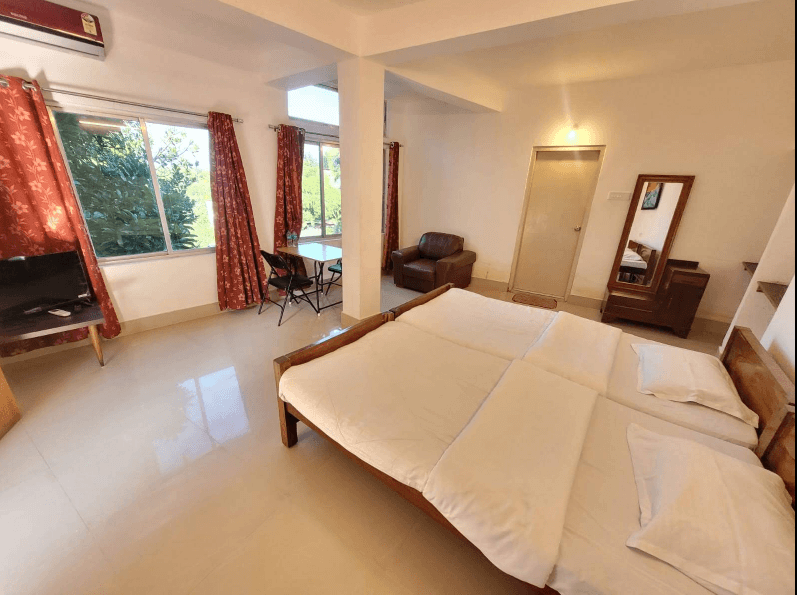 Hilltop lodge