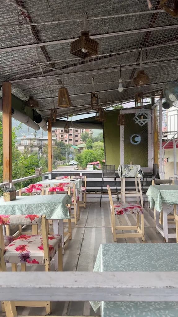 La Vita Cafe (Dharamshala)