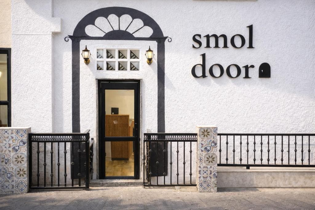 Smol Door (Rishikesh)
