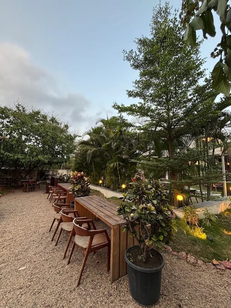 The Gallery Cafe (Surat)