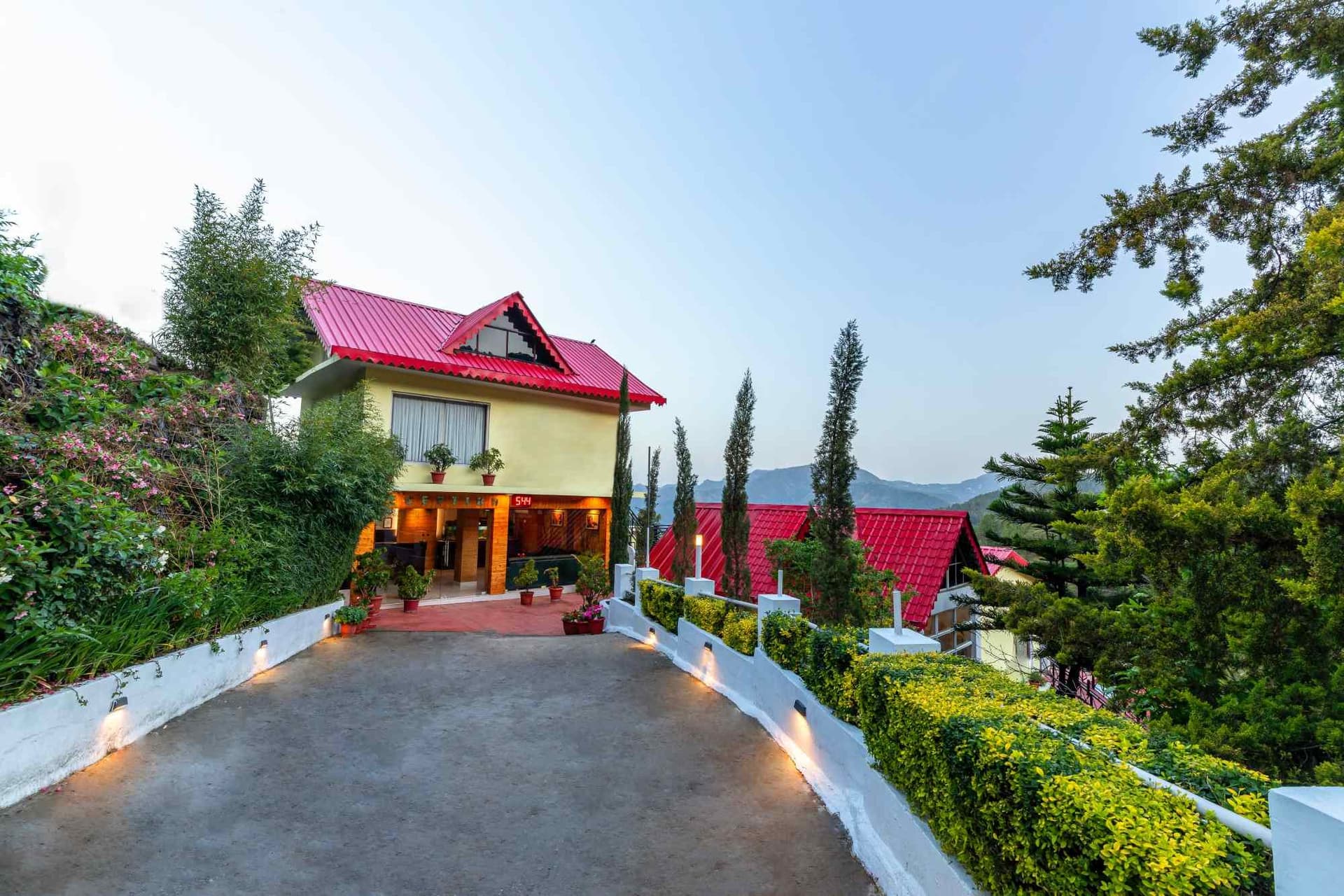 Maple Resort - Chail, Solan, Shimla