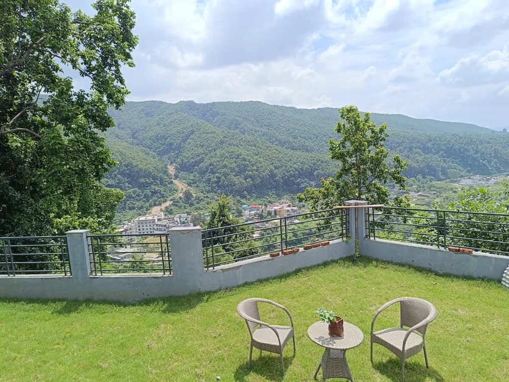 River Cliff Resort (Dehradun)