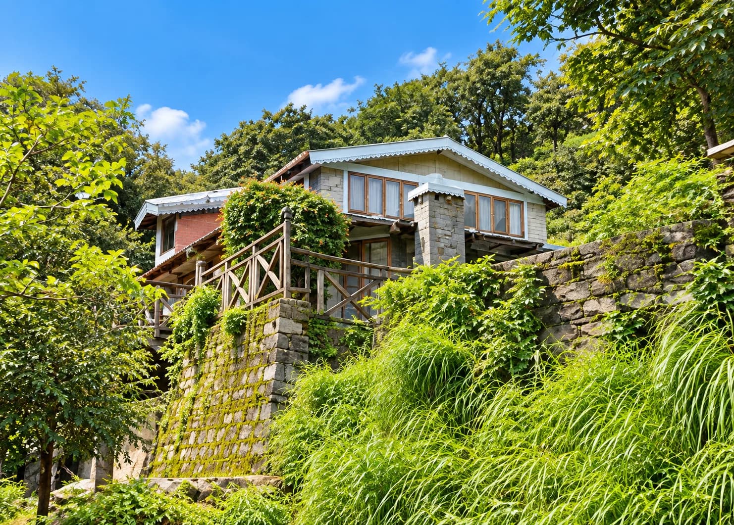 Woodside Retreat Pangot